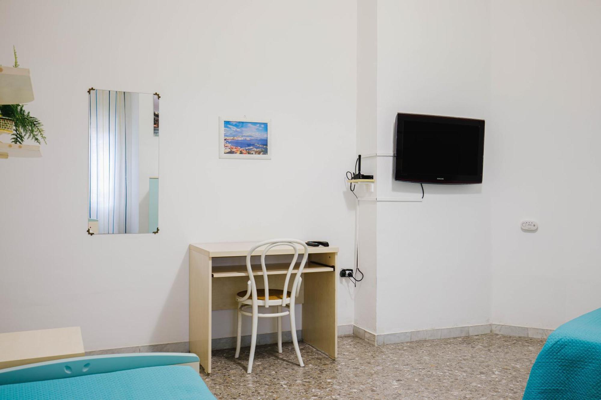 Appartamento Casa Intera In Via Dell Epomeo 175 Napoli Esterno foto